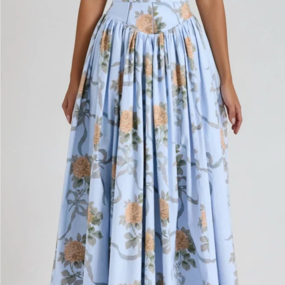 Chic Floral Blue Maxi Skirt